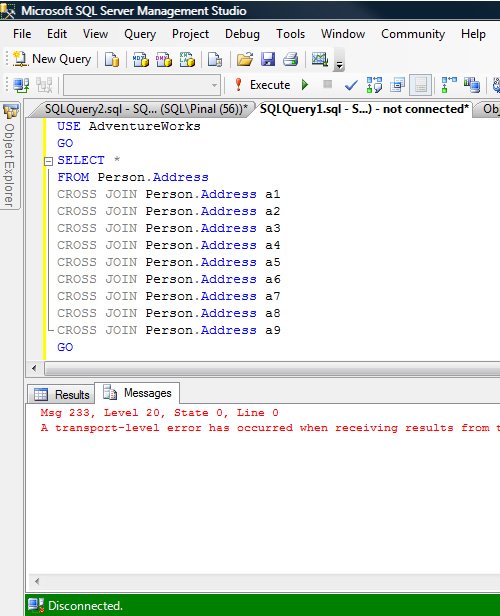 SELECT query error in SQL Server Management Studio.