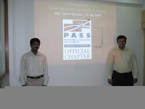 Welcome slide for SQL Server user group meeting.