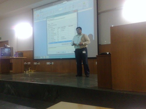 SQL Server query execution plan.