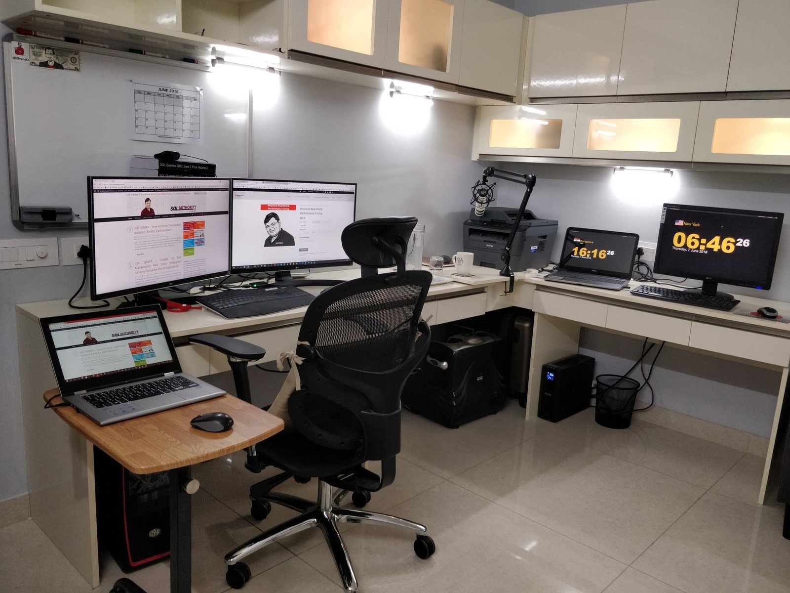 SQL Server Management Studio Window.